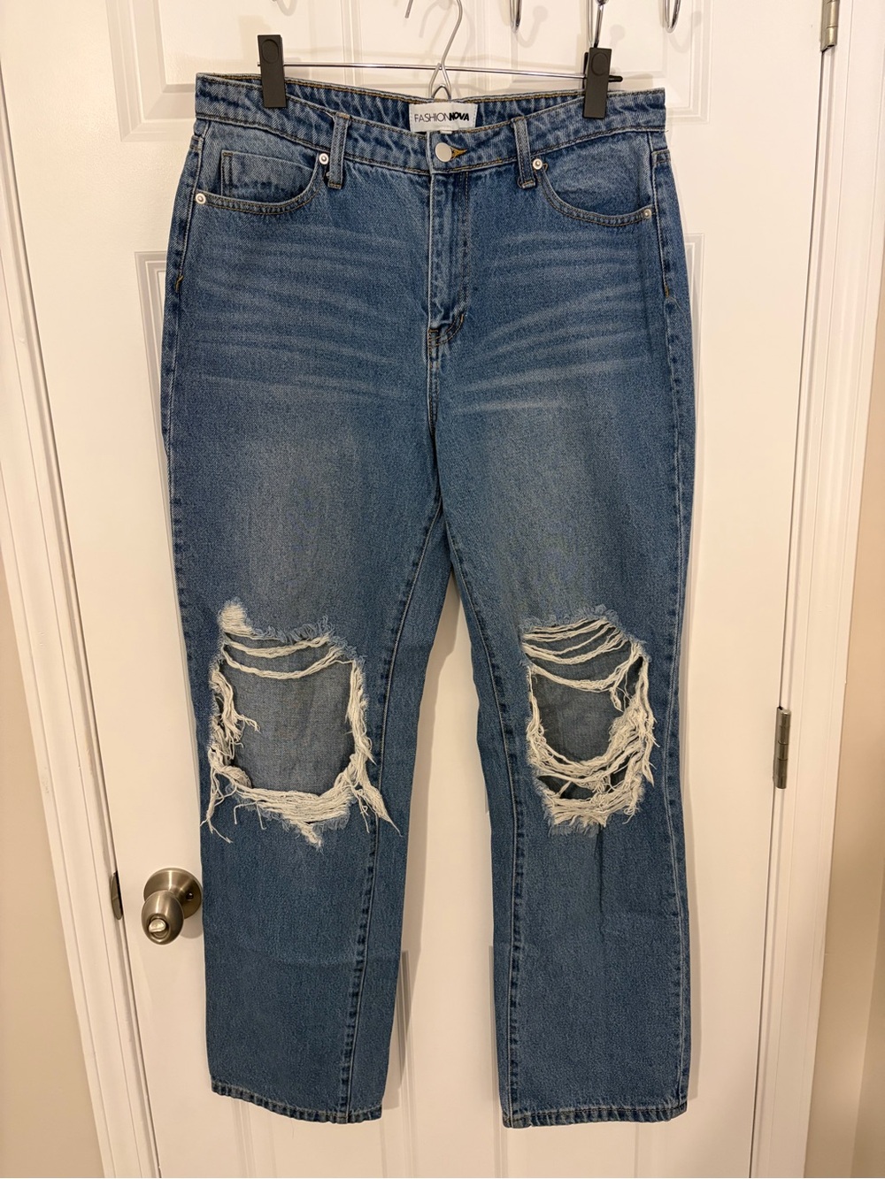 Fashion Nova Boyfriend Distressed Denim Jeans - Medium Blue - Size 11